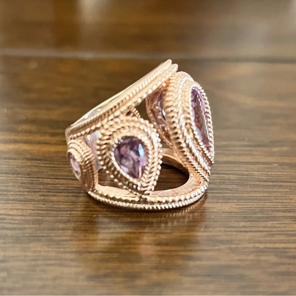 5.38 carat amethyst ring, size 7. - Picture 3 of 10